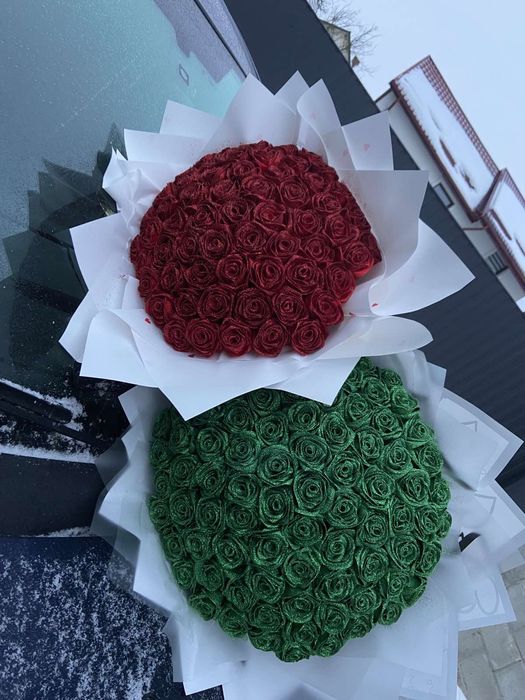 Квіти з атласної стрічки