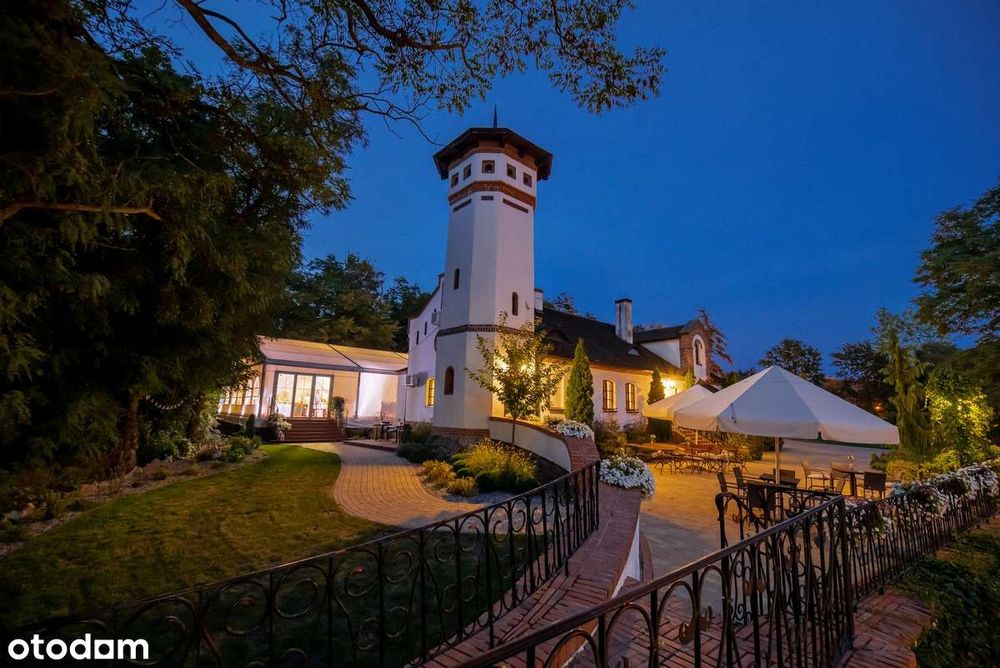 Do wynajęcia Zameczek "Darz Bór" - Kompleks Hotelowo-Restauracyjny