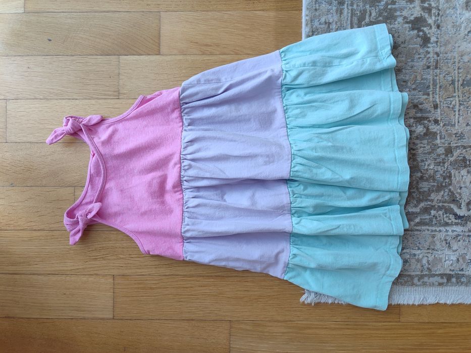 Paka ubrań dla dziewczynki rozmiar 98/104