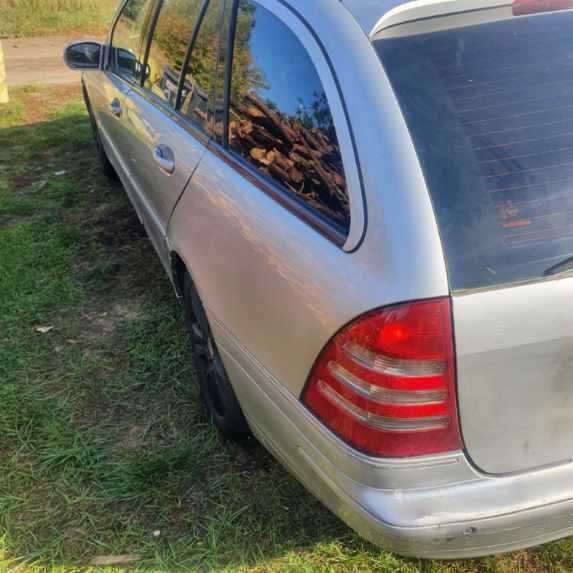 Mercedes W203 kombi hak do przyczepy