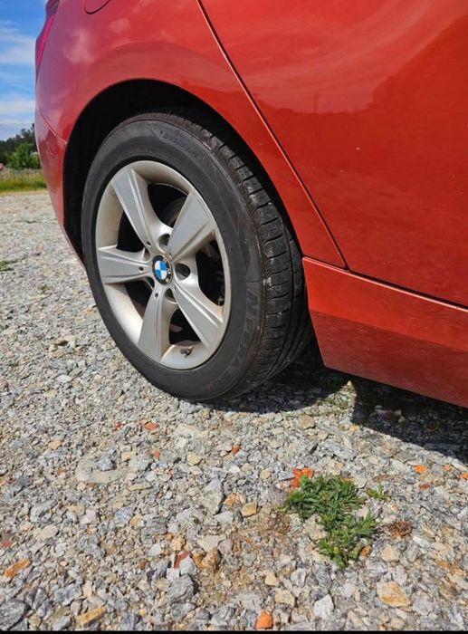 BMW 116d Sport Line (2013) – Cor Exclusiva Laranja Valencia! foto 3
