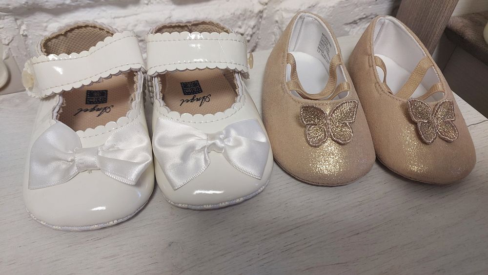 Продам туфельки пинетки на 1 год