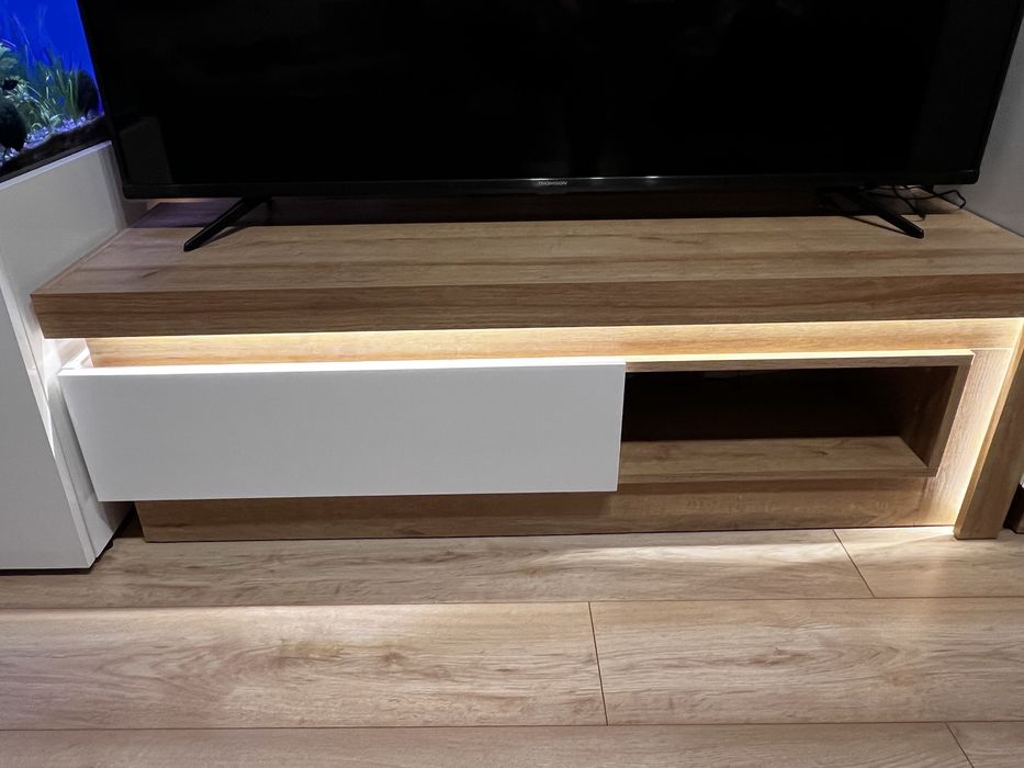 Komplet mebli półka RTV oraz komoda Lyon