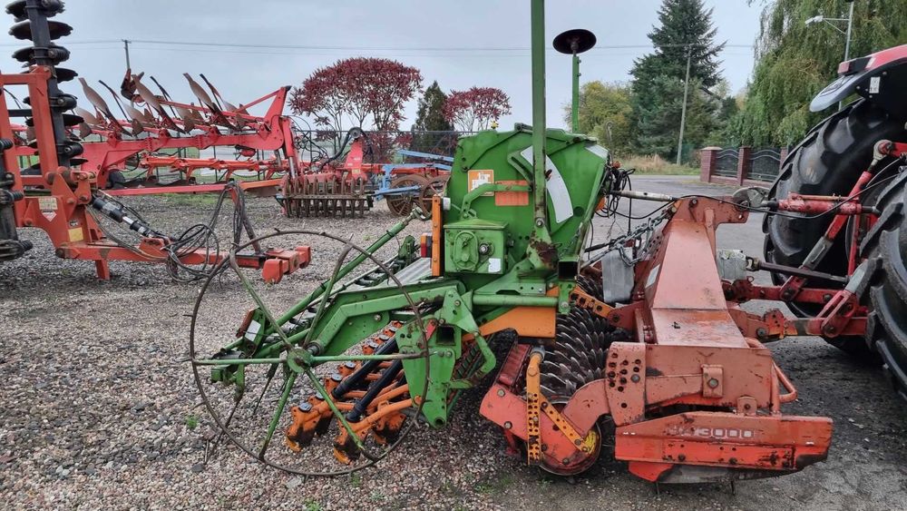 Zestaw uprawowo siewny agregat Kuhn HA 3000 siewnik Amazone AD 302 K
