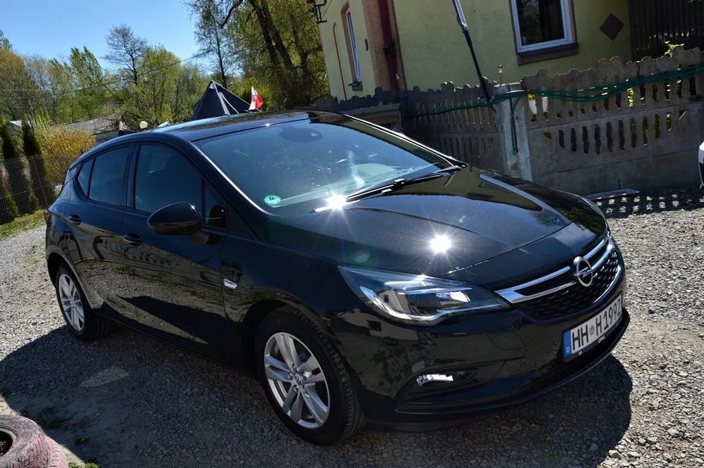 Opel Astra 1.4 TURBO_Sport_Kamera_Radar_SUPER STAN