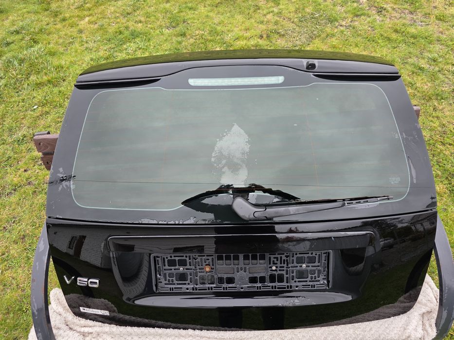 Klapa bagażnika volvo v50