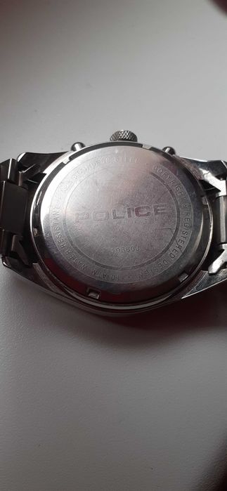Zegarek z bransoletką POLICE  Chronograph-stoper ładny stan.