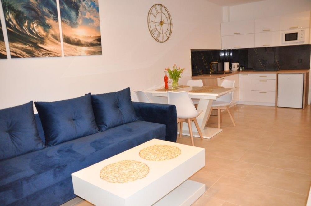 Apartament DORADO, Mielno ul. Sosnowa 4, 250 m od morza.