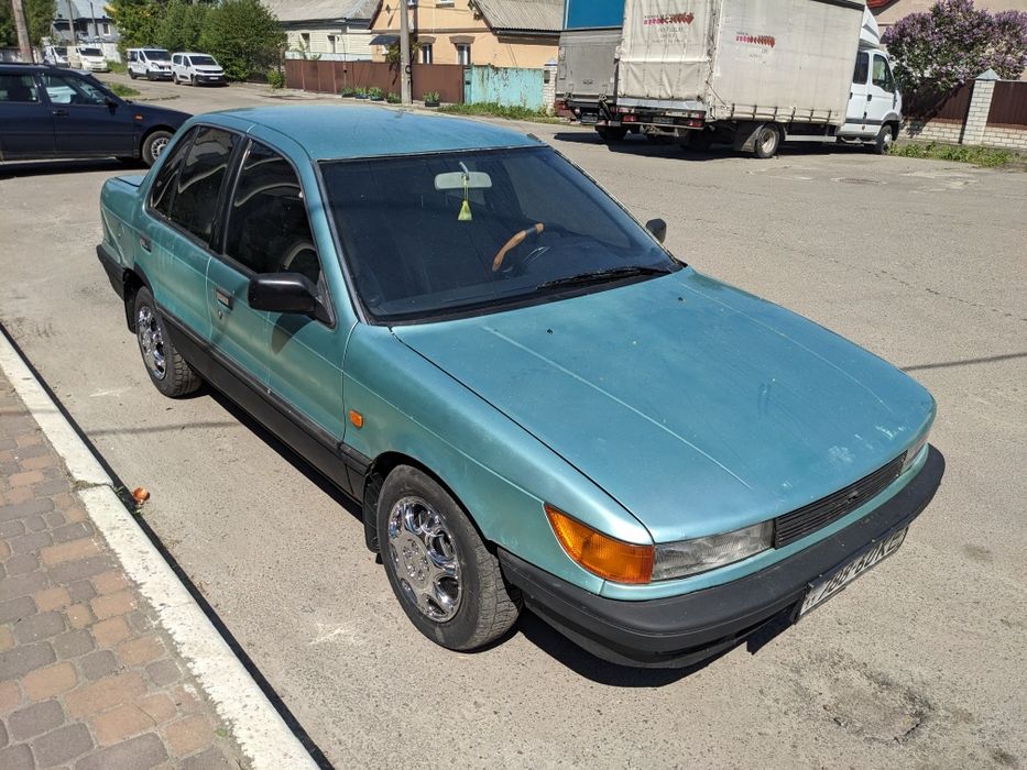 Продам авто Митсубиси Лансер.