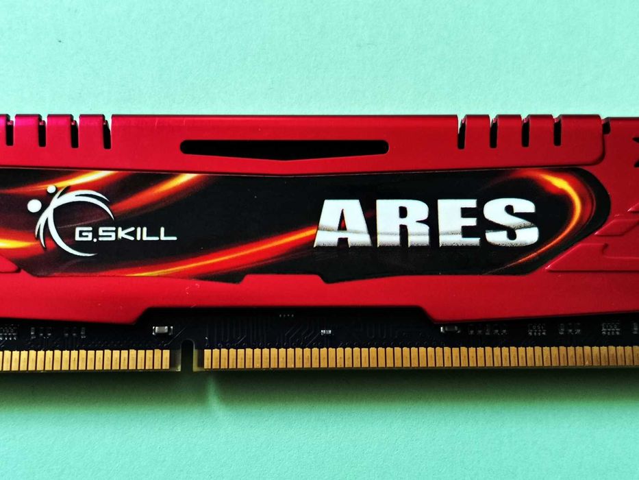 DDR3 8GB G.SkiLL ARes 12800 -Komputer
