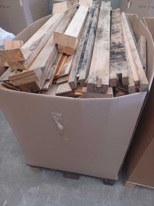 Drzewo do prac domowych lub na opal