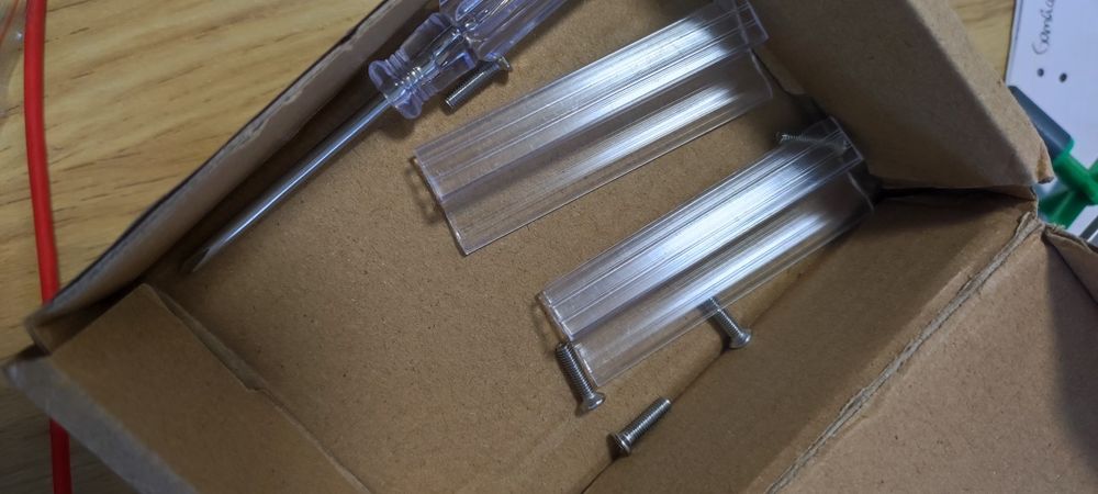 Calha Chihiros LED A901 + Dimmer + Suportes Extensíveis (Até 120cm)