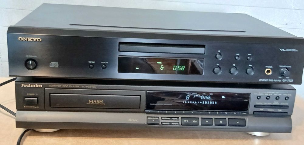 CD player Technics SL-PG340A.