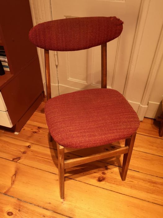 Krzesło typu Hałas drewniane prl vintage