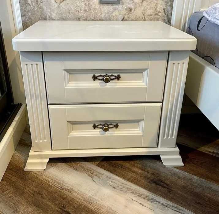 Дерев'яне ліжко Айрін (160*200) з масиву вільхи, від виробника.