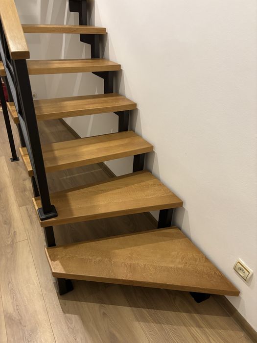 Сходи, металокаркас!