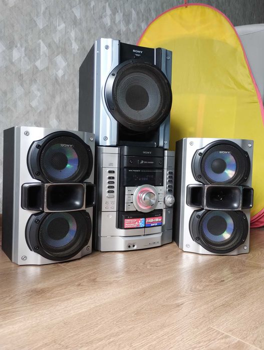Дуже Потужний 1000 Вт Sony ( Блютуз - AUX ) муз центр Сони / Соні