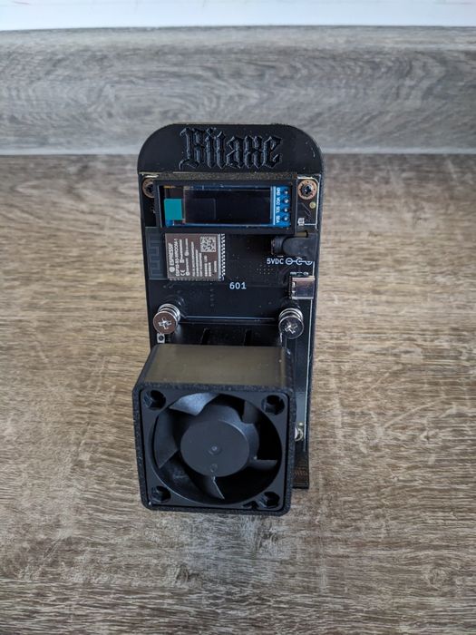 ASIC Bitaxe Gamma 601 хешрейт от 1.2TH/s с БП 40w