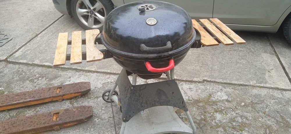 grill   firmowy jak nowy kompletny okazja