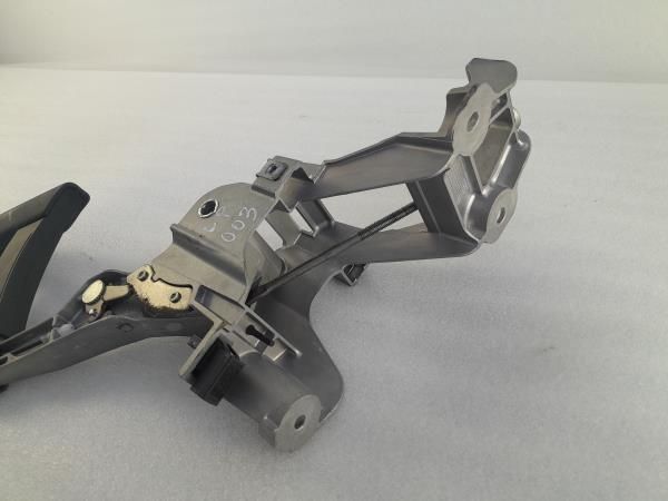 Travão de mão / parque PEUGEOT 308 II