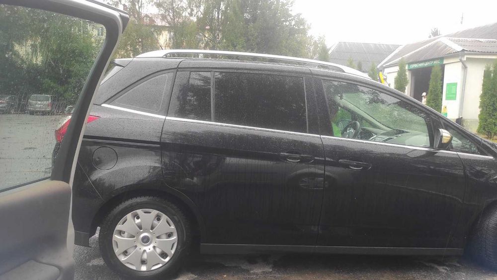 Продам Ford Grand C-MAX 2011 1.6 бензин оригінальний пасажир, торг