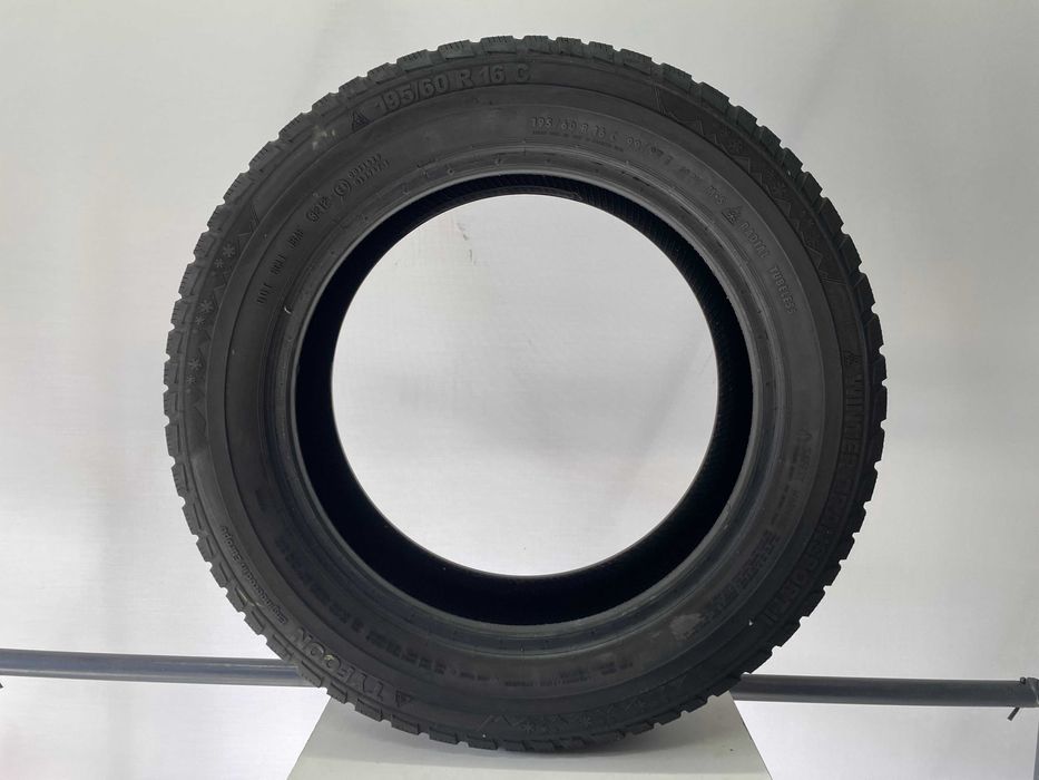Opona Zima TyfOON Winter Transport 2 195/50R16C Adax Koźle