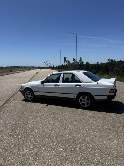 Mercedes 190 2.5d 5 velocidades