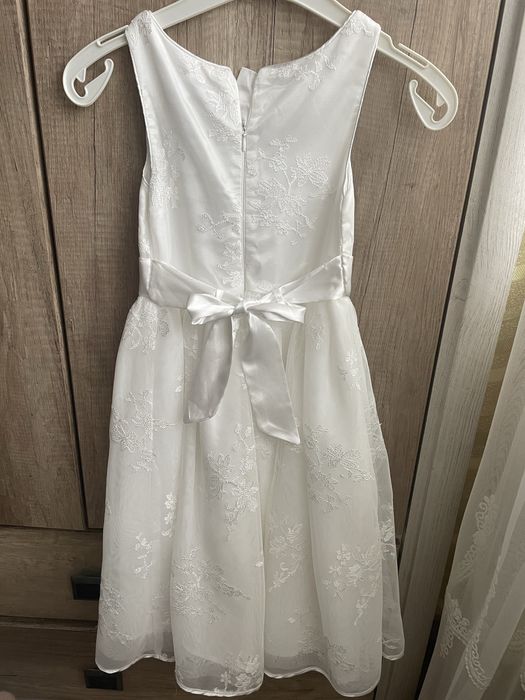 Плаття нарядне біле