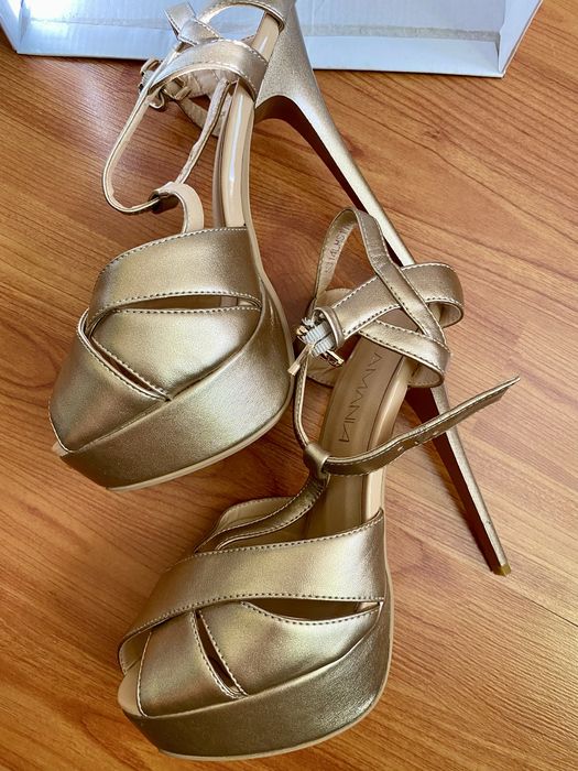 Нові босоніжки на високому каблуку | LAMANIA | бронзові | розмір 38