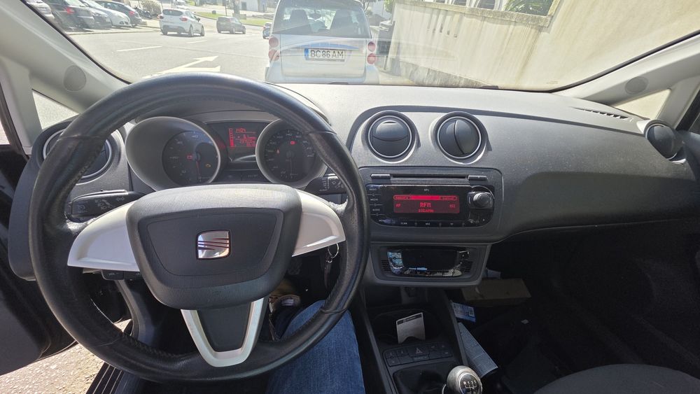 Seat ibiza 1.6 tdi  ST