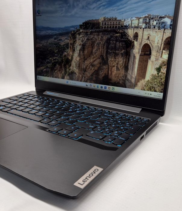 Laptop gamingowy LENOVO IDEAPAD GAMING 3, Komis Jasło Czackiego