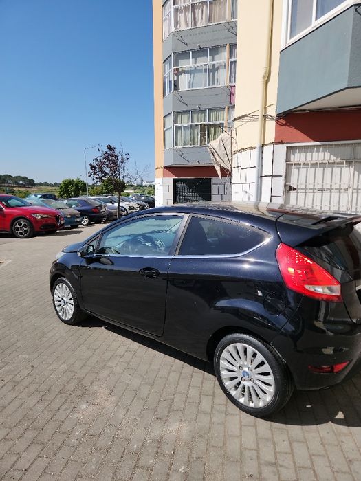Ford Fiesta Guia motor 1.25 90cv gasolina ano 2010 só 146.000 km impecável Aceito retoma