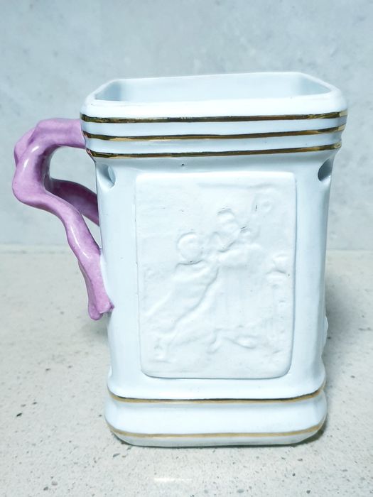Raro antigo aquecedor de bule em porcelana Vista Alegre com litofanias