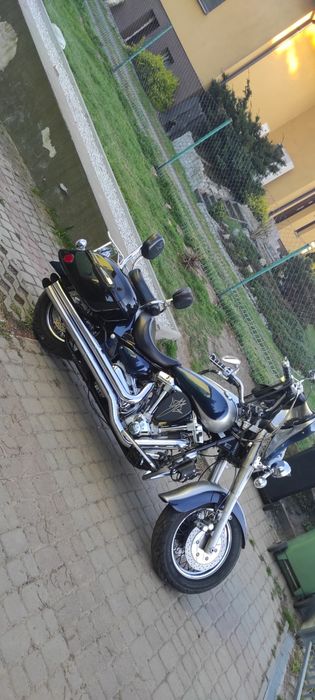 Yamaha road star 1700