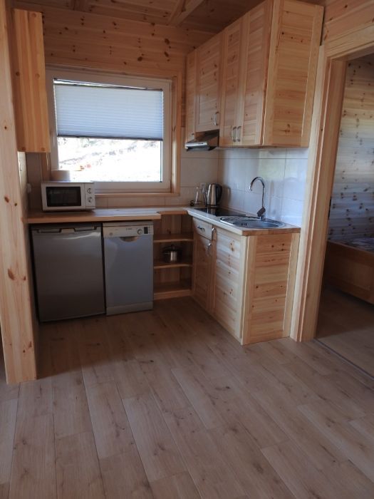 Domek letniskowy,Kaszuby, własna linia brzegowa!