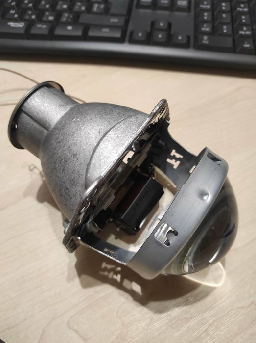 Hella 3R Blue Биксеноновые линзы под лампы H7 и D2S 3 дюйма Koito