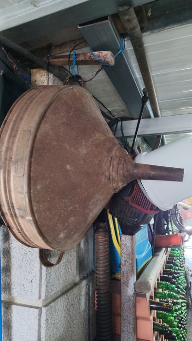 Almudes , Funil  e leiteira Antigos