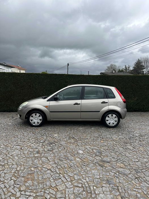 Ford Fiesta 1.4 Gasolina