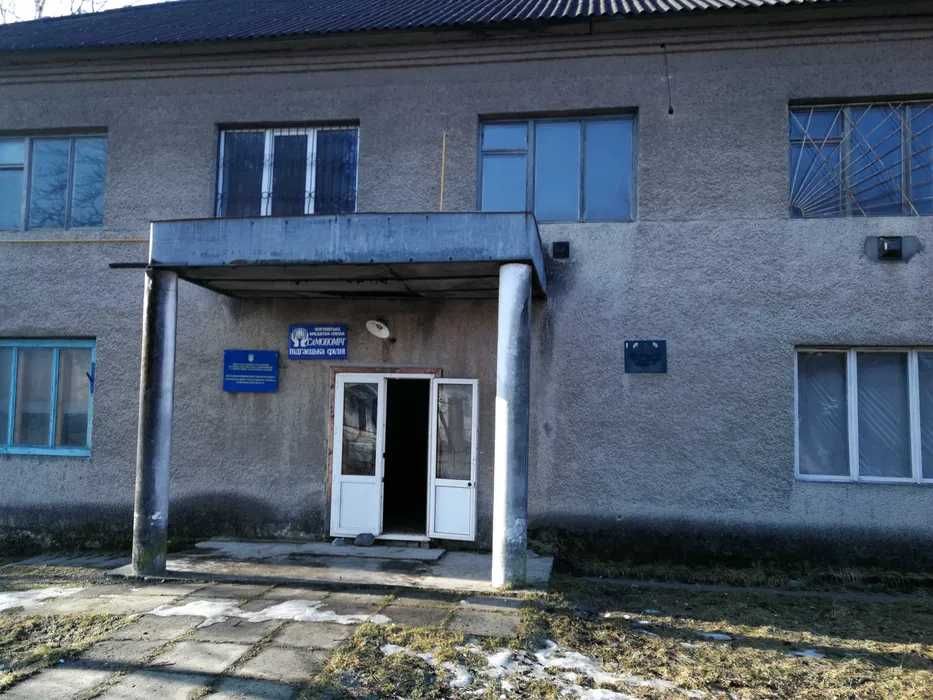 Офісно-виробниче приміщення