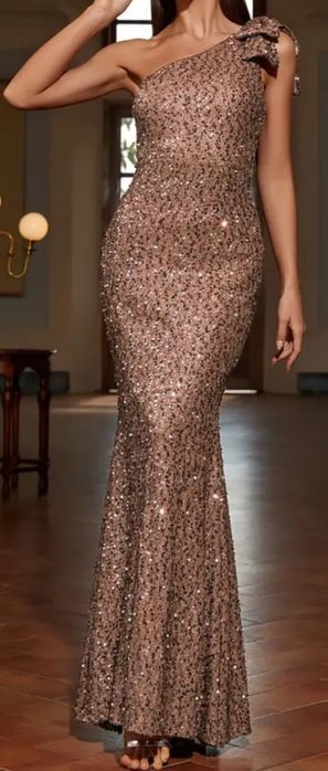 Sukienka długa M weselna błyszcząca z cekinami