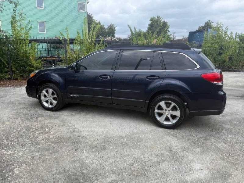 2013 Subaru Outback 2.5i Limited