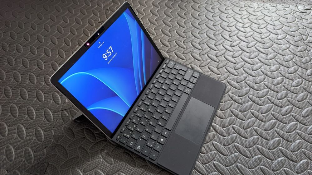 Portátil Microsoft Surface Go 2