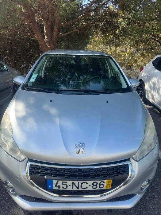 Repasse de Veículo Peugeot 208.