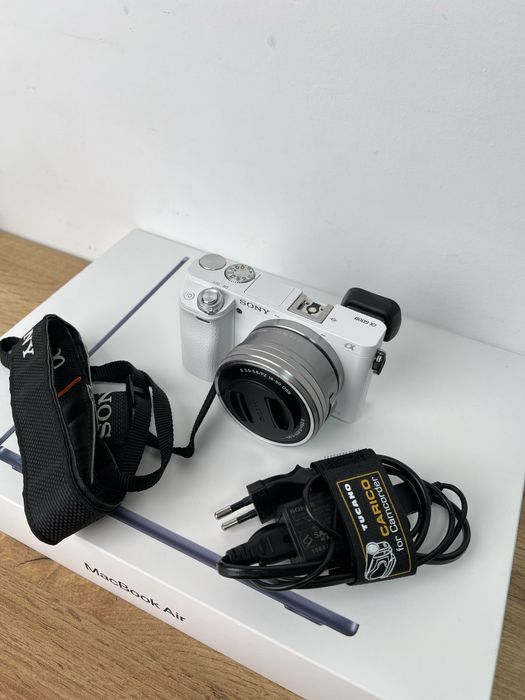 Sony a6000 kit 16–50 | Повний комплект | Без дефектів