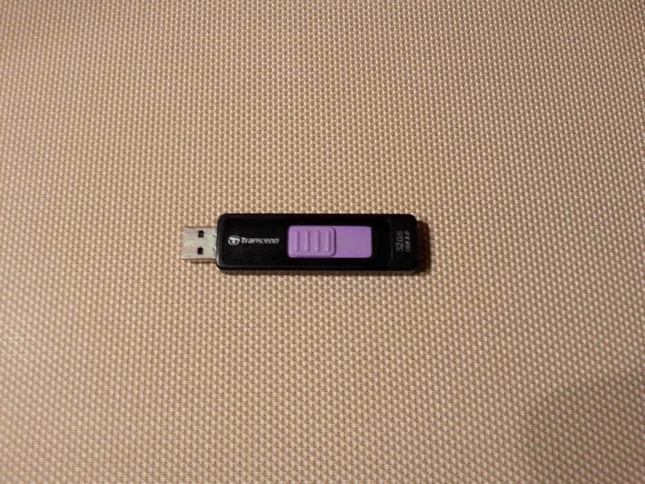 USB флешка SP 32GB