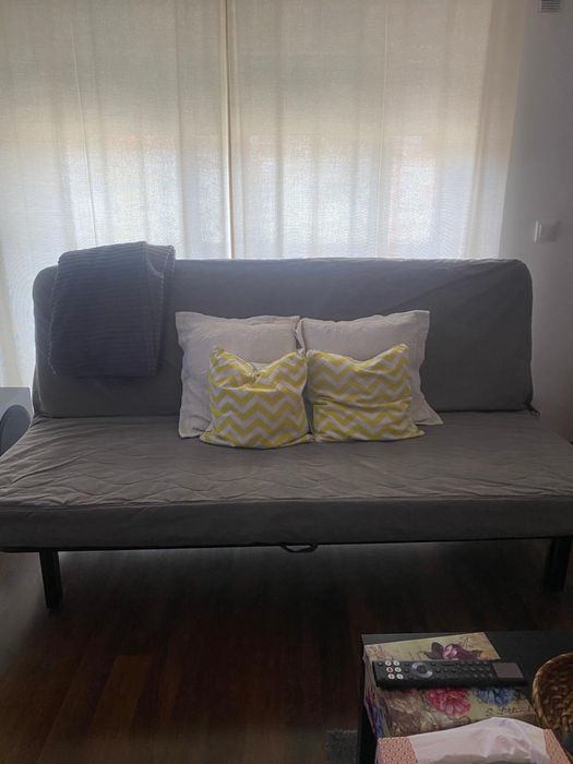 Sofá cama IKEA vir buscar sabado monte abraao