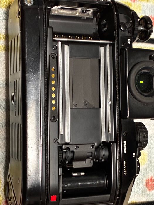 Nikon F4 body + obiektywy