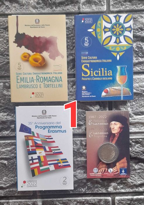 Vários conjuntos de Euro coincards. 100€ cada conjunto.