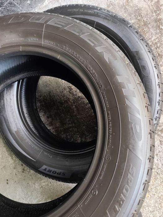 Pneus 235/60r18 Bridgestone Dueler HP Sport com 85% piso