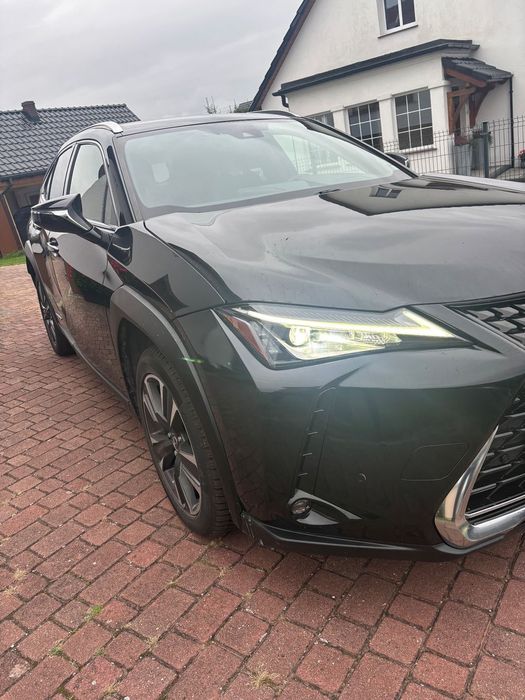 Lexus UX